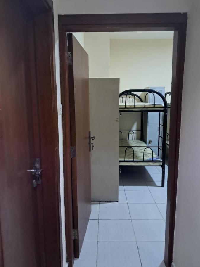 Expo Dxb Hostel Dubai Ngoại thất bức ảnh